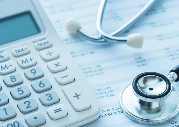 Comparison Between: Medicare Supplement Vs Medical Advantages