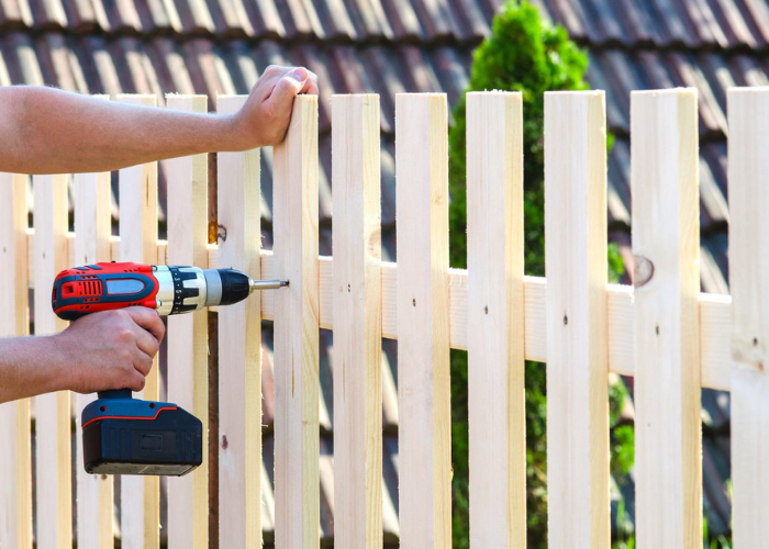 How Long Does a Wood Fence Last